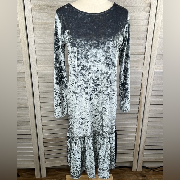BELLA DONNA Crushed Velvet Drop Waist Long Sleeve Dress Teal-Small - Picture 1 of 4